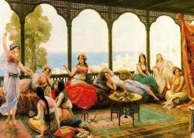 Femmes sur une terrasse